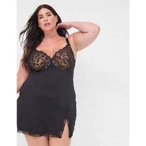 Cacique by Lane bryant size 44DDD lace underwire slip black cheetah print